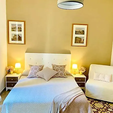 Mama Domus فندق مبيت وإفطار