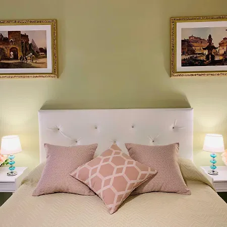 Mama Domus Bed and breakfast 4*