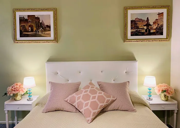 Mama Domus Bed & Breakfast 4*